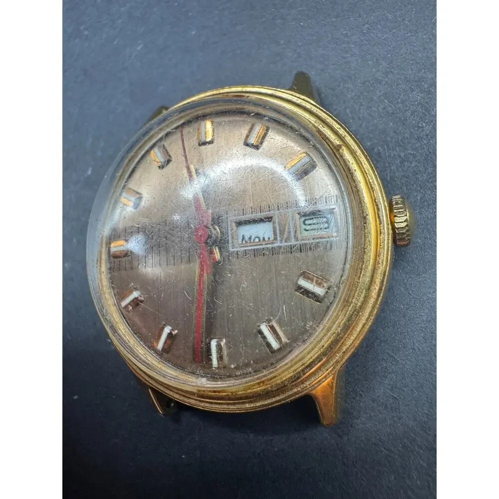 Vintage Timex Mercury Men Gold Tone Day Date Watch Manual Wind No Band